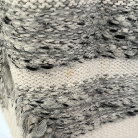 Lou & Grey Fringe BOHO Sweater Mock Neck Knit Size S - Picture 6 of 6